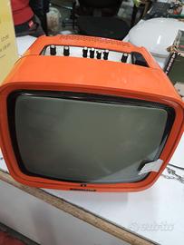 TV Vintage Magnadyne 