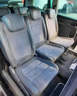 VOLKSWAGEN SHARAN 2010 - TAPPEZZERIA