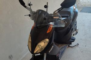 Aprilia sportcity 