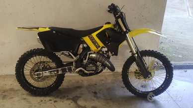 Rm 125 2t