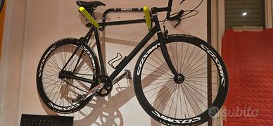Bicicletta single speed/scatto fisso