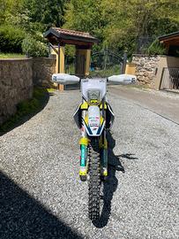 Husqvarna FE 250 2019 (modello 2020)