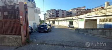 BOX A TORRE DEL GRECO