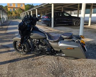 Harley Davidson  street glide. 114