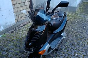 Aprilia SR 50 stealth