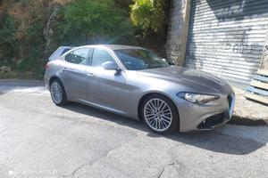 Alfa Romeo Giulia 2.2 Diesel 180 CV - 2017