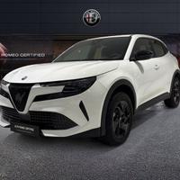 Alfa Romeo Junior 1.2 136CV Hybrid eDCT6 ibrida