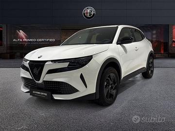 Alfa Romeo Junior 1.2 136CV Hybrid eDCT6 ibrida