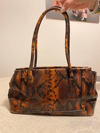 Borsa pitonata a spalla