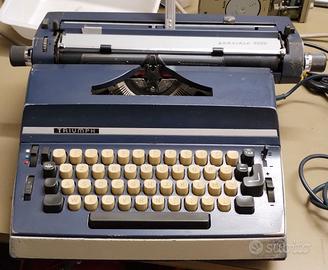 Macchina da scrivere Triumph Gabriele 5000