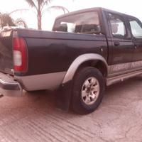 Pick-up nissan navara 2500 tdi diesel 2000