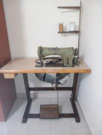 Macchina da cucire industriale NECCHI