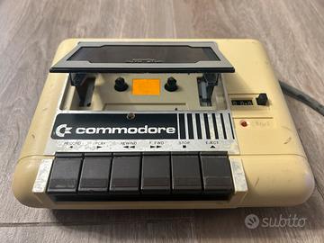 Registratore cassette datasette commodore 64 128