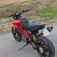 Ducati Hypermotard 796 A2