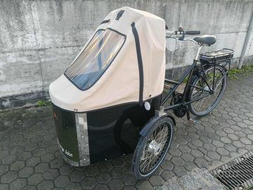 Cargo bike danese Nihola family