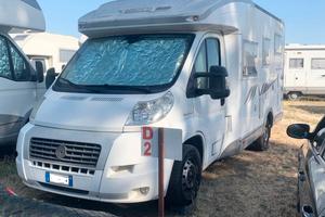 Camper semintegrale Mobilvetta P60