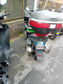 Scooter Kawasaki 300