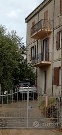 Casa indipendente con giardino
