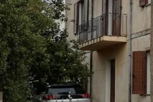 Casa indipendente con giardino