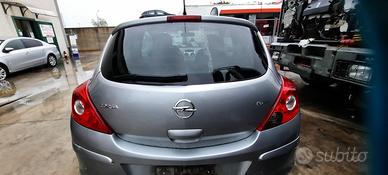 OPEL CORSA 2012 - PORTELLONE POSTERIORE