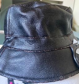 Cappello modello pescatore