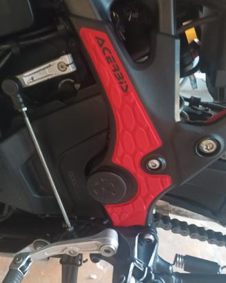 Protezioni telaio Acerbis Africa Twin 1100