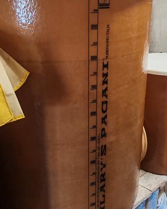 botti in vetroresina per vino, olio e altro