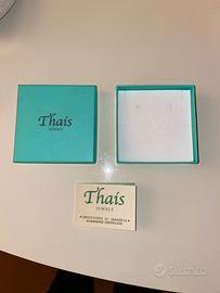 Scatola con coperchio e cuscino marca”Thais Jewels
