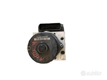 ABS OPEL Astra H Berlina 2Â° serie 13157578 Diesel