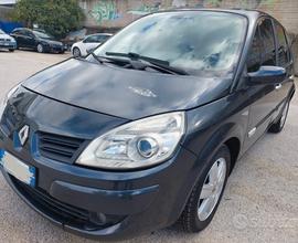 Renault Scenic Grand Scénic 1.9 dCi/130CV PlayStat