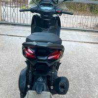 Beverly 300 sport 2022