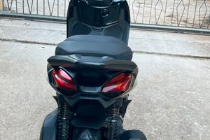 Beverly 300 sport 2022