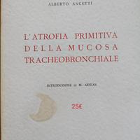 Tre libri di medicina datati 