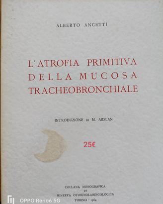 Tre libri di medicina datati 