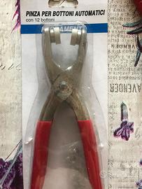 pinza per bottoni automatici