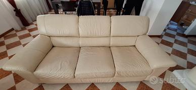 divano in pelle