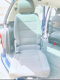 Sedi auto per Touran anno 2003
