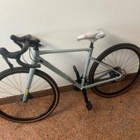 bicicletta da corsa NUROAD