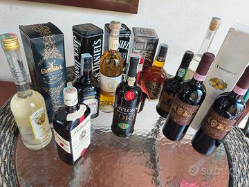 Bottiglie whisky vini
