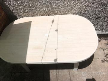 Tavolo da giardino