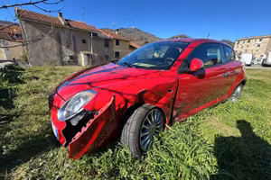 ALFA ROMEO MITO 1.4 BENZINA SINISTRATA 2017