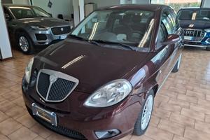 Lancia Ypsilon 1.2 8v *NEOPATENTATI