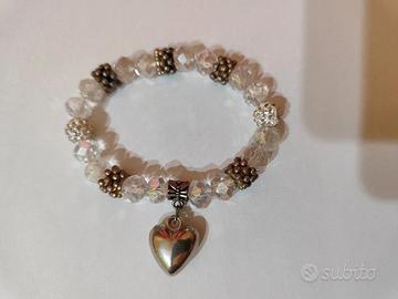 Bracciale bianco e argento (bigiotteria)