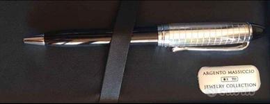 Penna a sfera Ipsilon Quadra Argento 925
Nuova