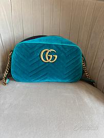Gucci marmont camera bag in velluto