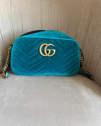 Gucci marmont camera bag in velluto
