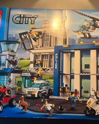 LEGO 60047 Police Station