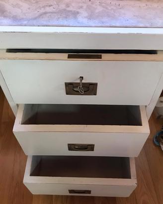Cassettiera shabby vintage Marina