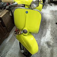 Piaggio Vespa 50 R (V5A1)