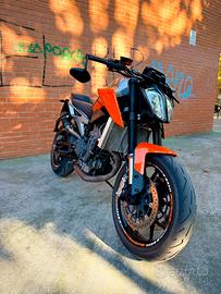KTM DUKE 790 – 2018 – TECH PACK – 105 CV